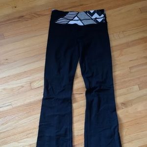 Lululemon high rise, flared yoga pants